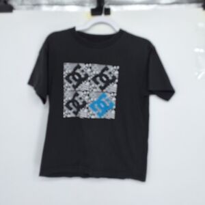 DC Youth Large Black and Blue Graphic Short Sleeve Tee